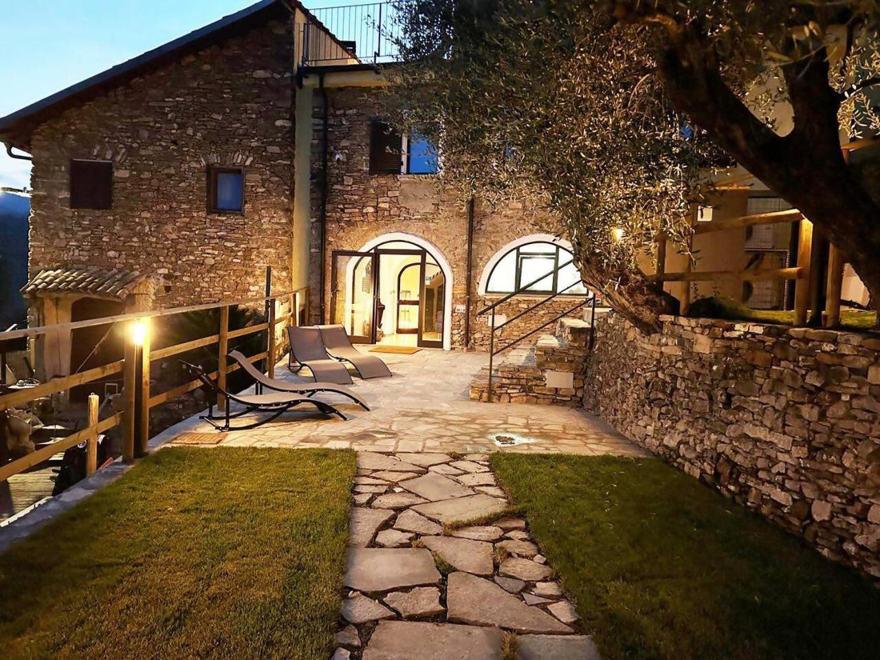 Appartamento Alba Dachi Farm Marina dʼMarina dʼAndora المظهر الخارجي الصورة