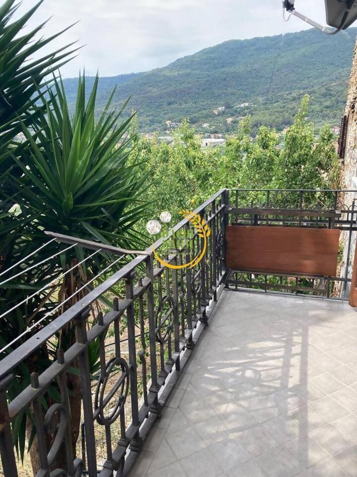 Appartamento Alba Dachi Farm Marina dʼMarina dʼAndora المظهر الخارجي الصورة